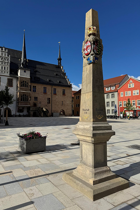 postmeilensaeule-markt_c_SNO.jpg