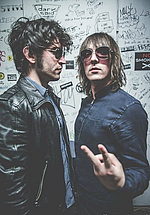Pressefoto - XXXVIII. BORNQUAS: Wonderwall - Der Sound der 90er - Ultimativer Oasis-Sound trifft auf packende LED-Drum-Show mit Columbia und Rabazz Pressefoto - XXXVIII. BORNQUAS: Wonderwall - Der Sound der 90er - Ultimativer Oasis-Sound trifft auf packende LED-Drum-Show mit Columbia und Rabazz