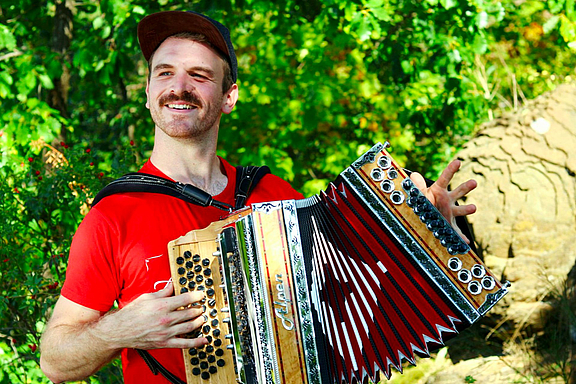 20260620-alpenharmonikus_c_Kuenstler.jpg