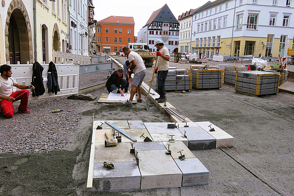 20250901-Beginn-Pflasterverlegung_c_SNO.jpg