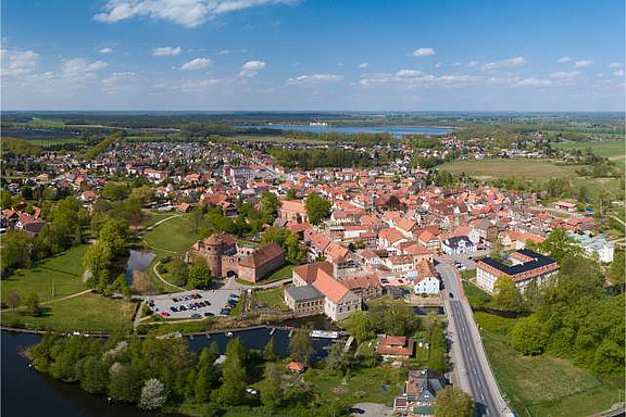 Panorama-Neustdadt-Glewe_c_SEB-Fotographie.jpg  