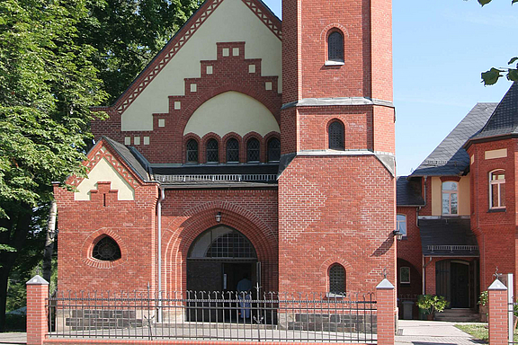 katholische-kirche_c_Frank-Schenke.jpg  